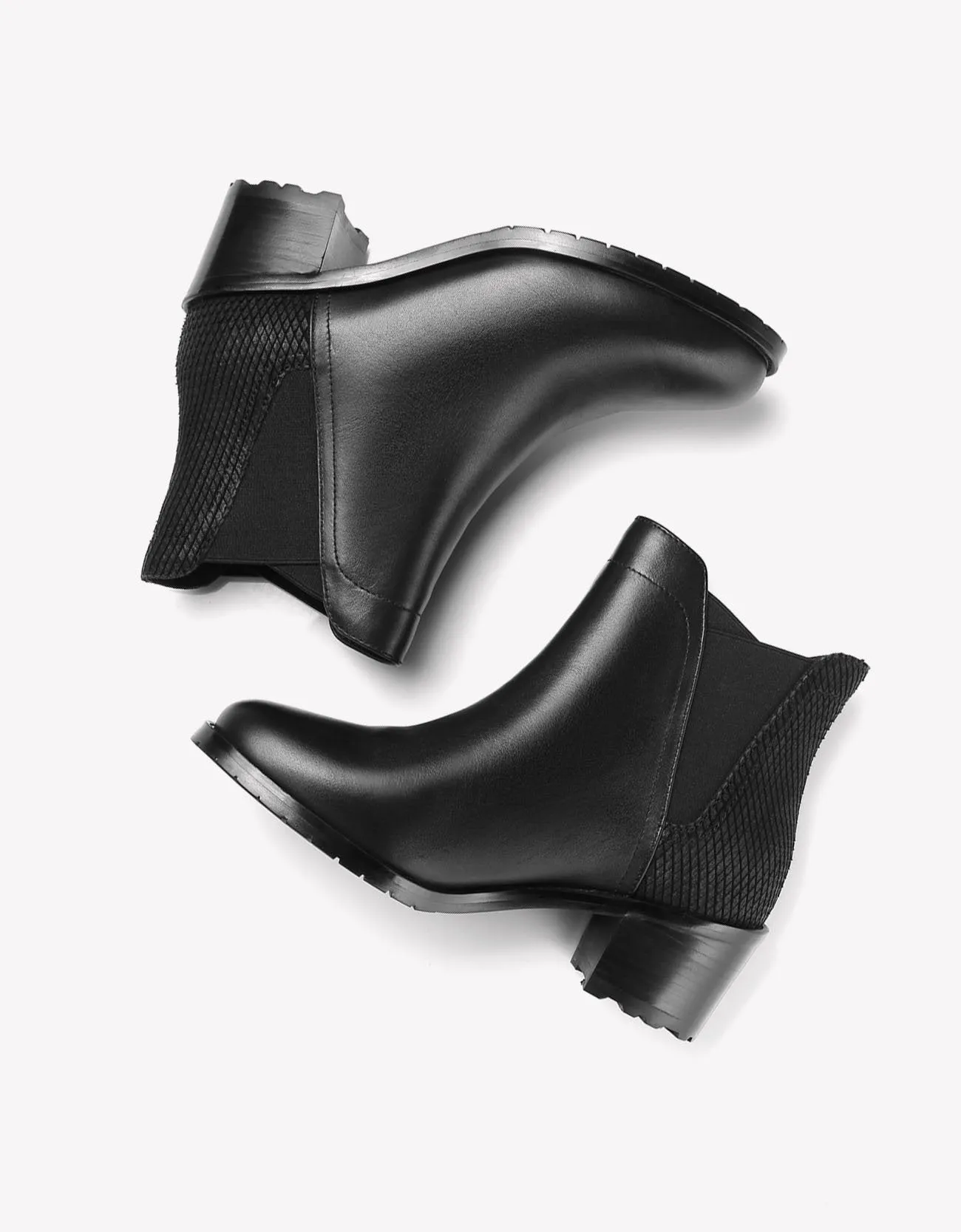 URBAN UGG®  Chelsea
